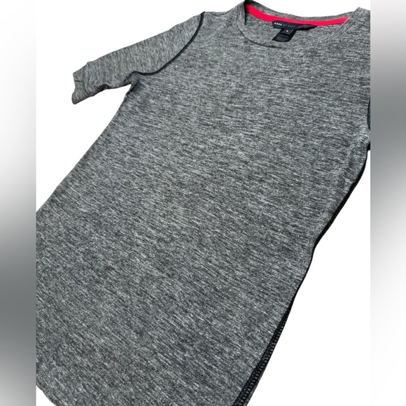 MARC BY MARC JACOBS Grey Short Sleeve Scoop Bottom Linen Tee Sz S - Picture 2 of 9